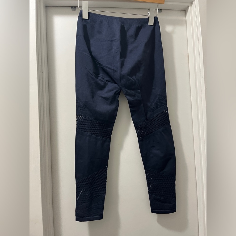 Fabletics Blue Mesh Panel Leggings (Mosaic High-Waisted 7/8) - Picture 8 of 8